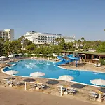אתר נופש Granserena טורה קאנה